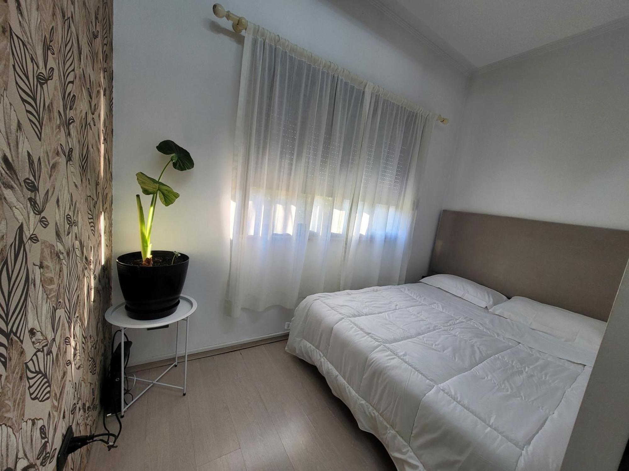 An Apartment With Fireplace Тирана Номер фото